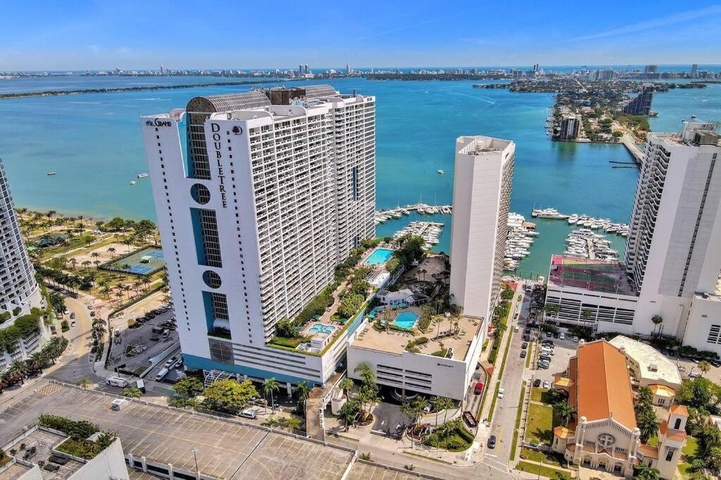 Apartamento Enchanted! Miami Skyline & Water Views Exterior foto